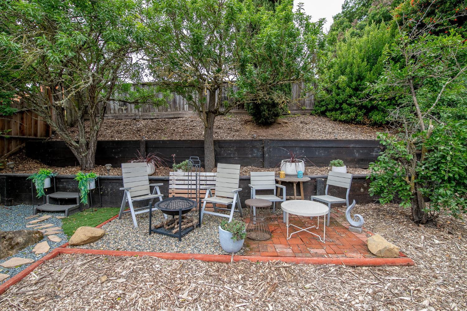 221 Parkview Terrace Vallejo CA 94589