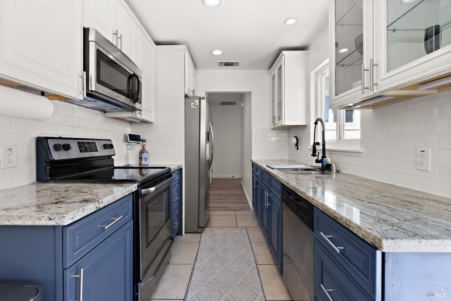 127 Whitecliff Drive Vallejo CA 94589