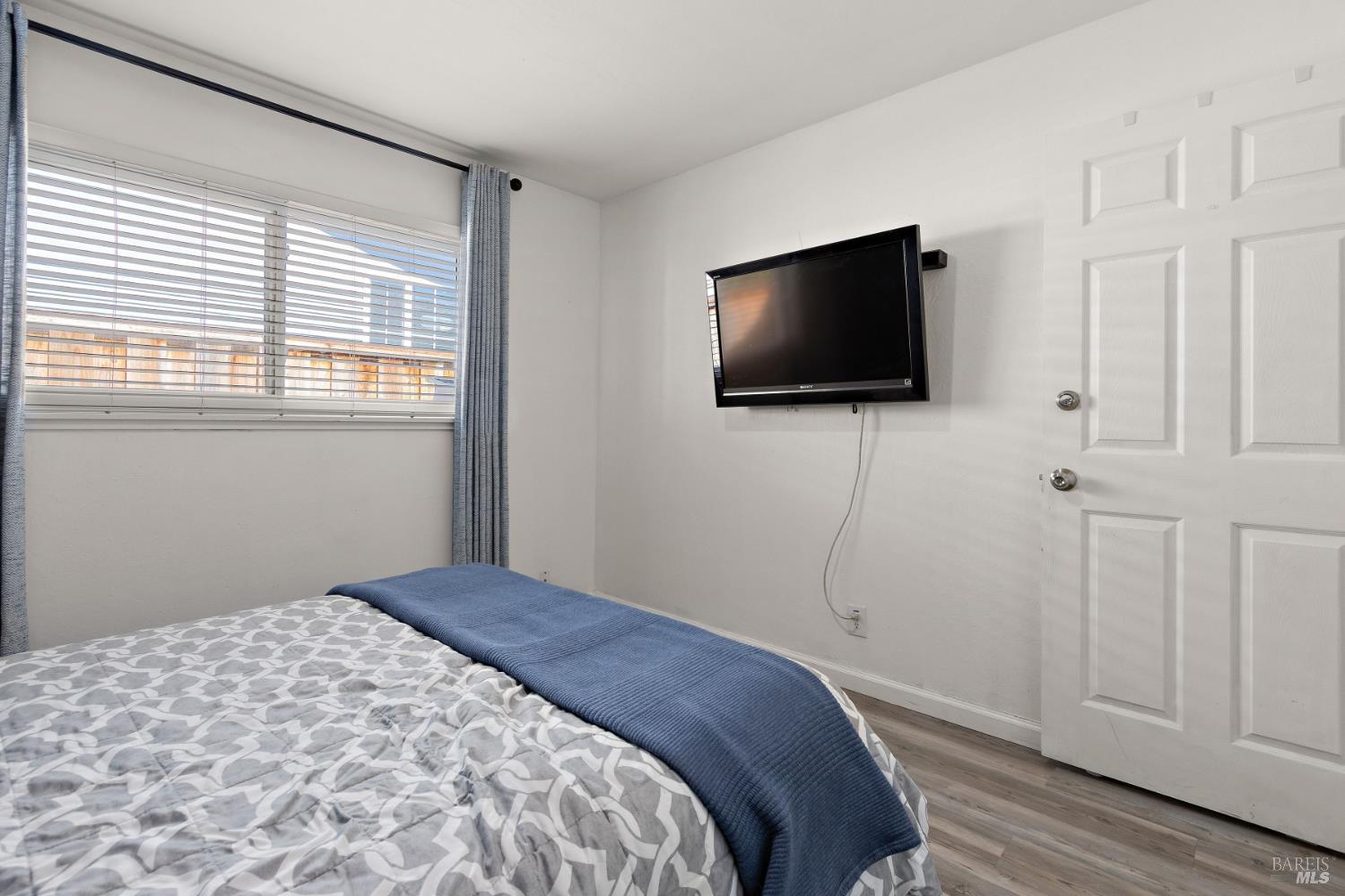 127 Whitecliff Drive Vallejo CA 94589