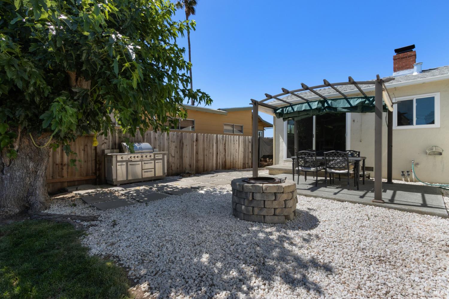 127 Whitecliff Drive Vallejo CA 94589