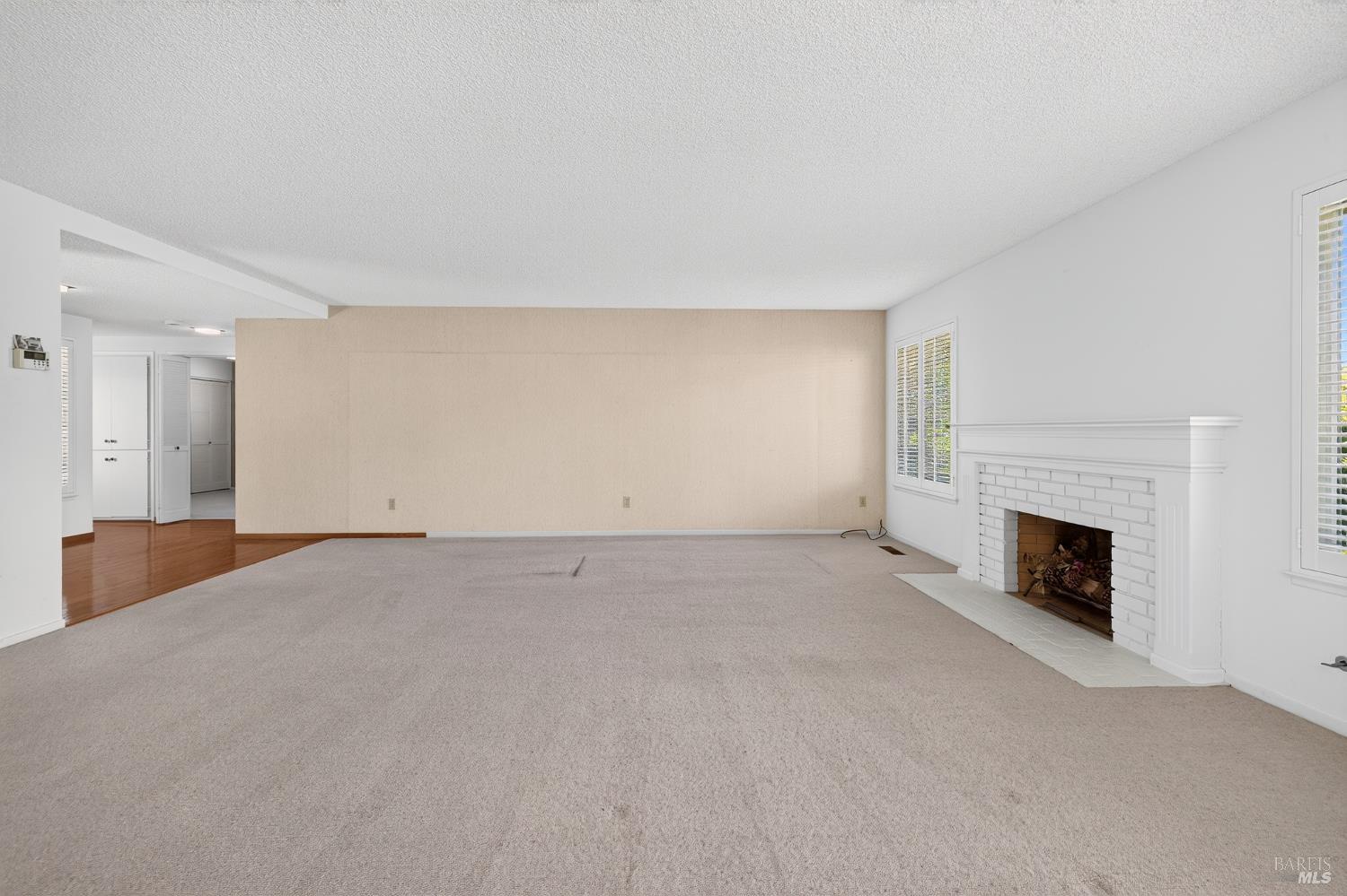 8940 Oakmont Drive Santa Rosa CA 95409