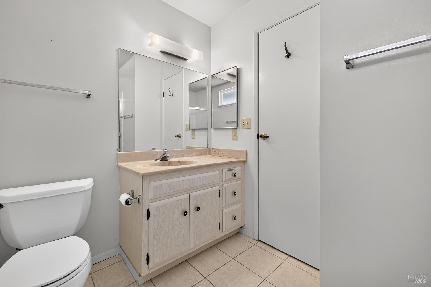 8940 Oakmont Drive Santa Rosa CA 95409