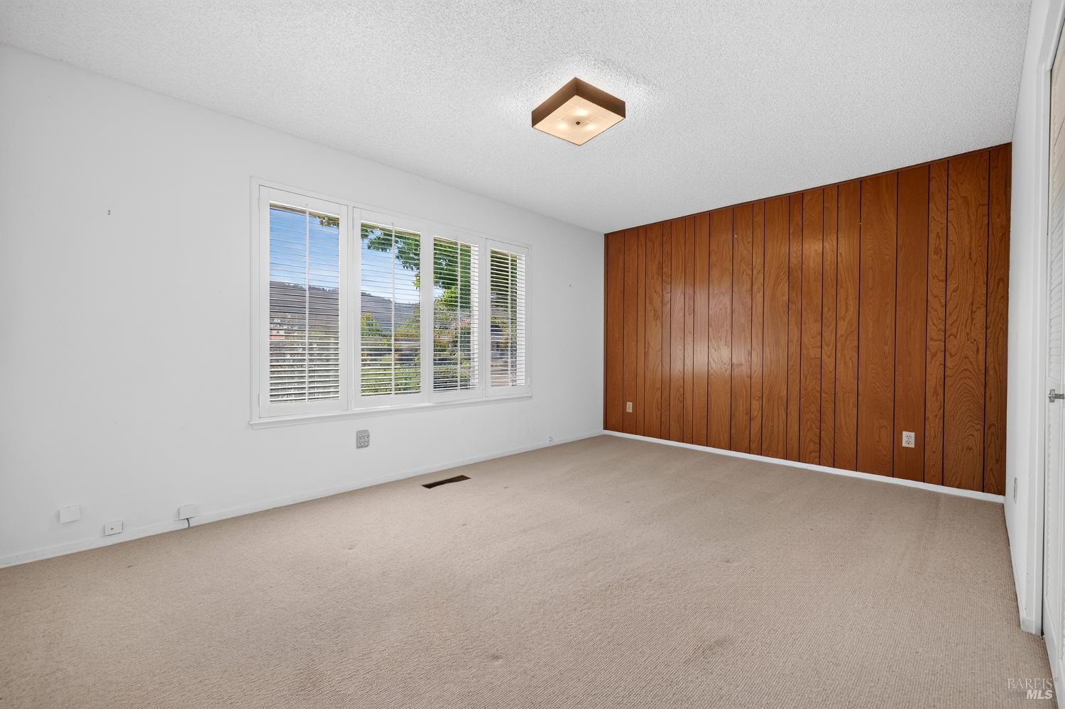 8940 Oakmont Drive Santa Rosa CA 95409
