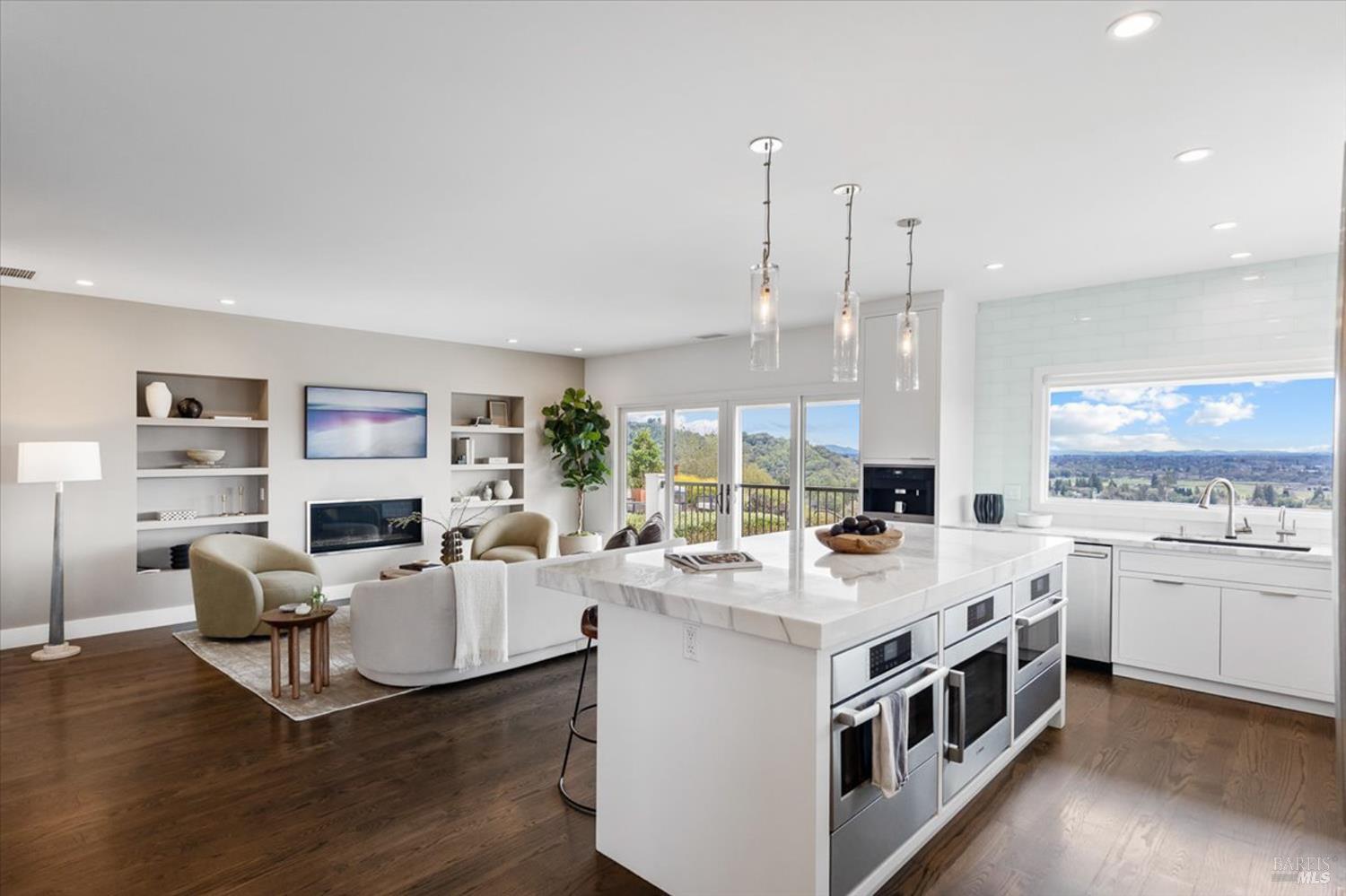 775 Benjamin Way Healdsburg CA 95448