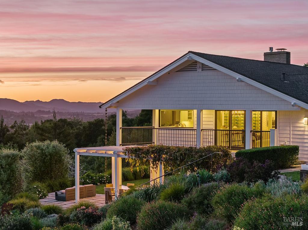 775 Benjamin Way Healdsburg CA 95448