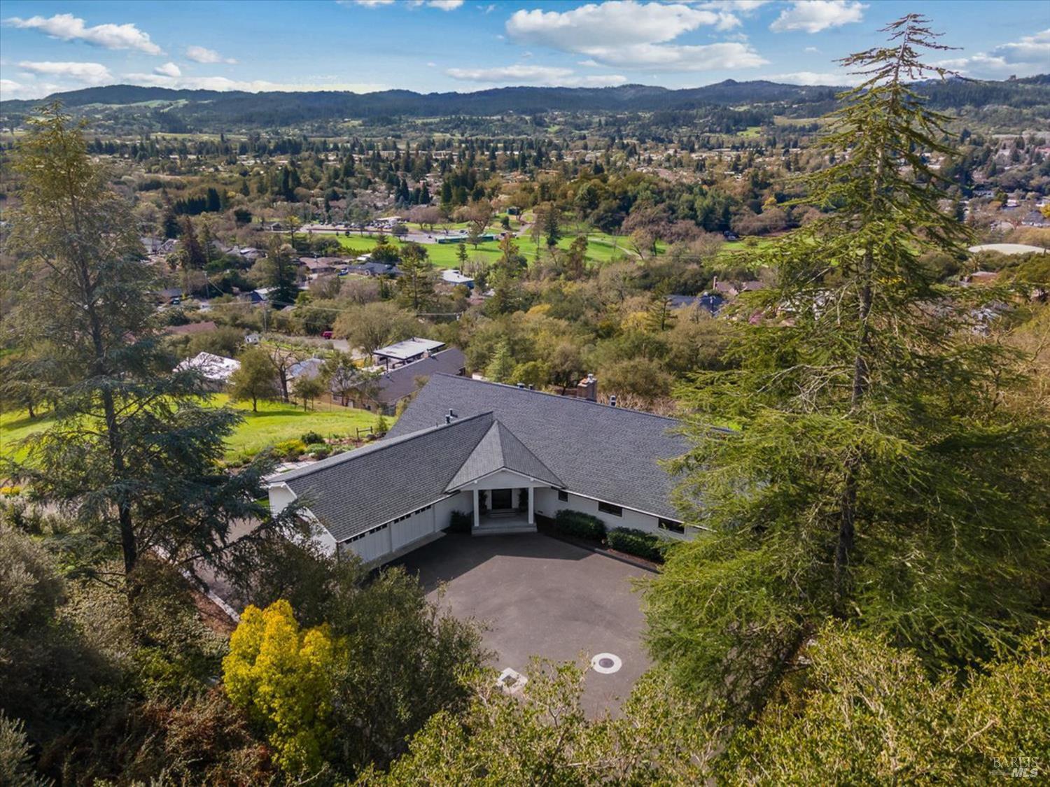 775 Benjamin Way Healdsburg CA 95448