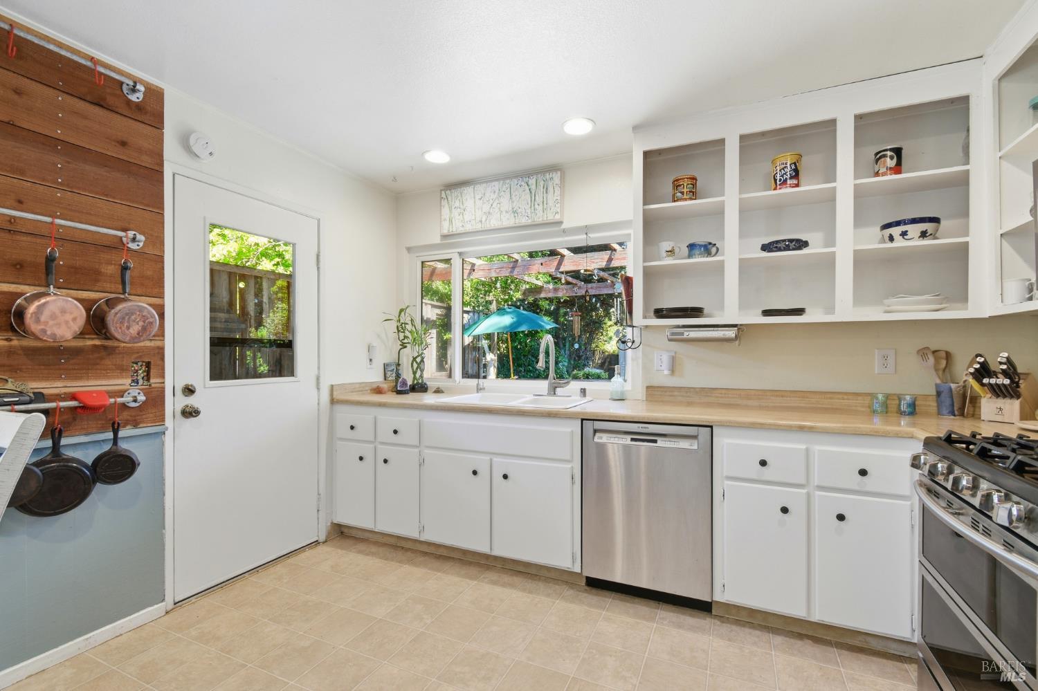 2299 Copperfield Drive Santa Rosa CA 95401