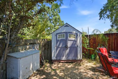 2299 Copperfield Drive Santa Rosa CA 95401