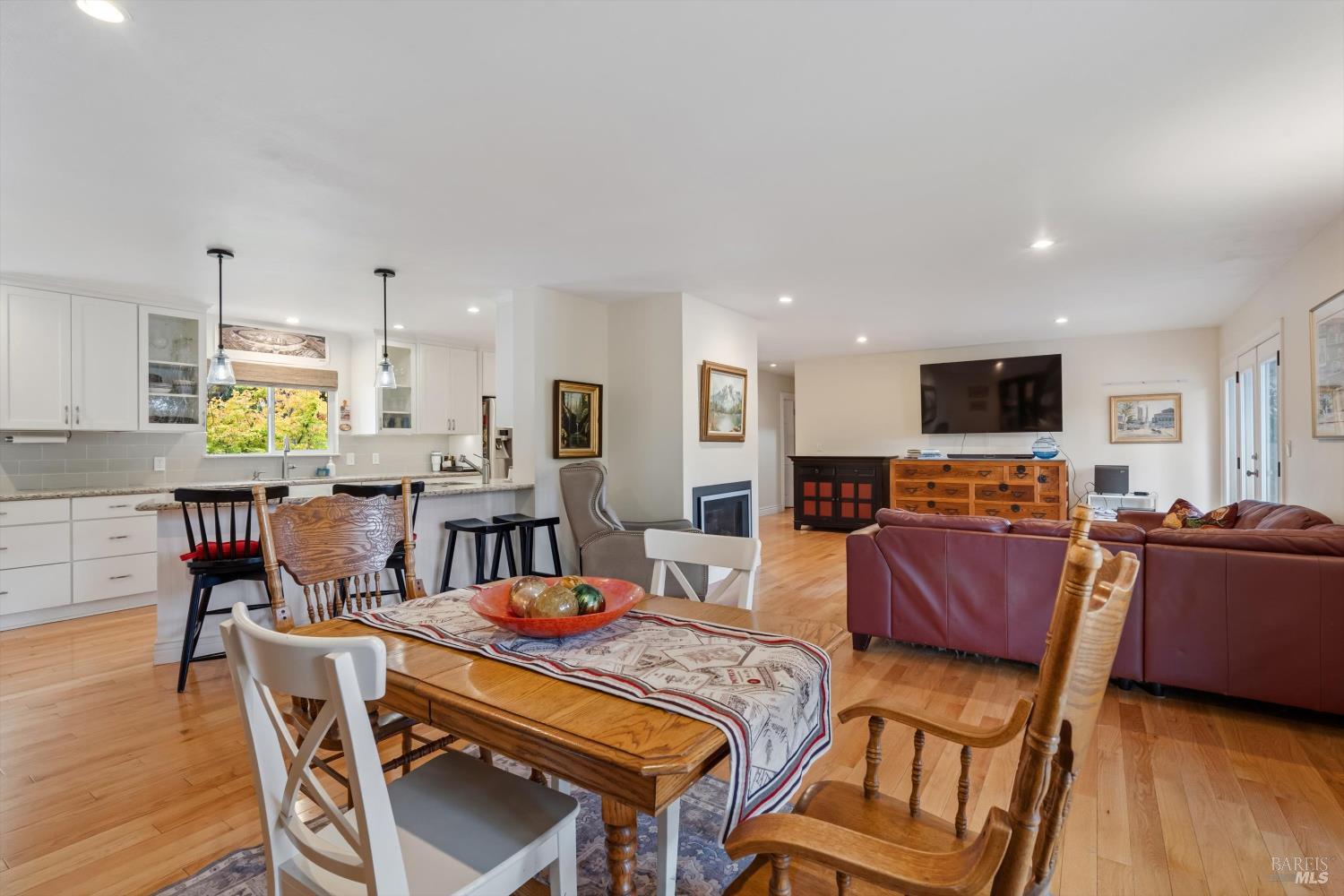 4725 Montgomery Drive Santa Rosa CA 95409