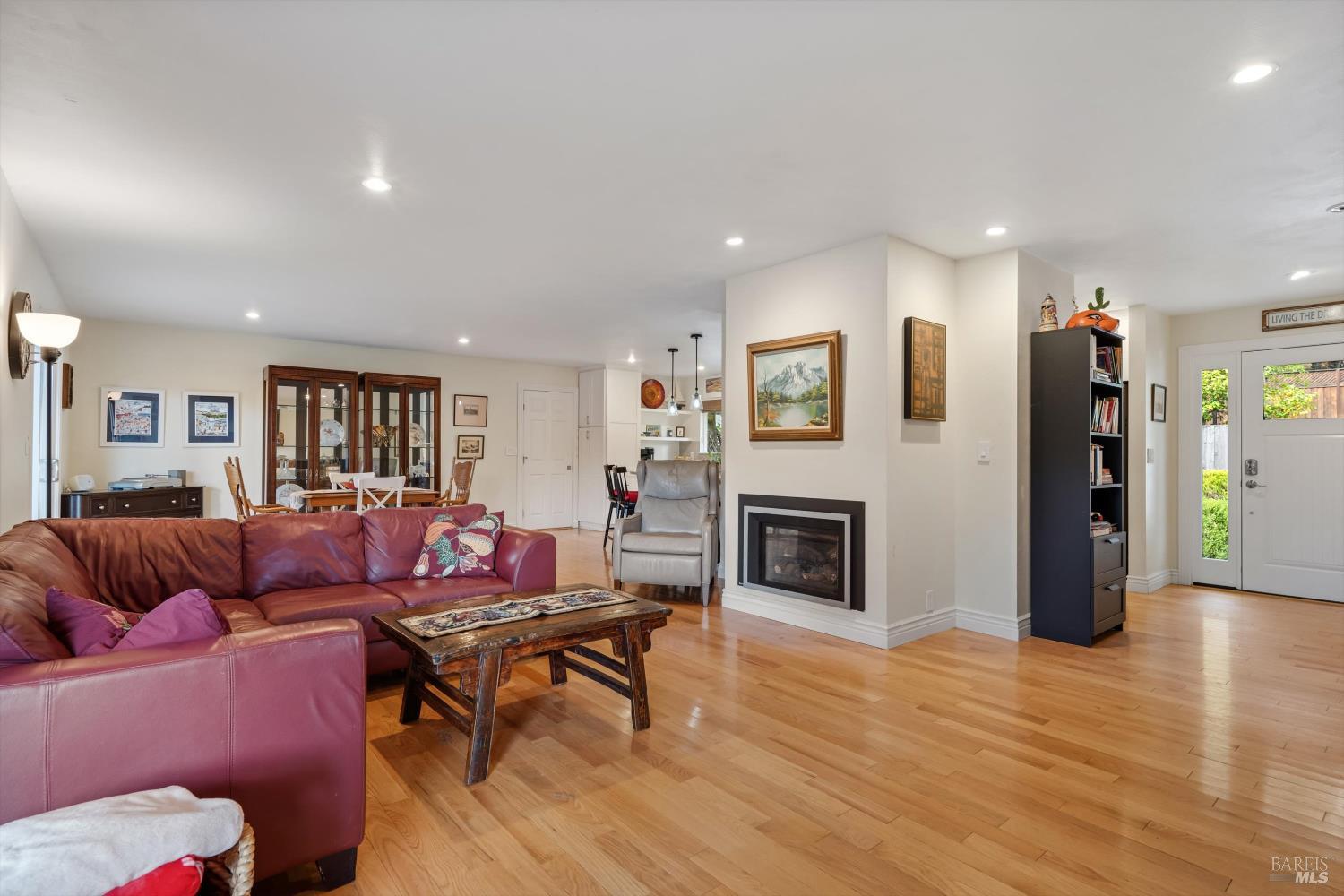 4725 Montgomery Drive Santa Rosa CA 95409