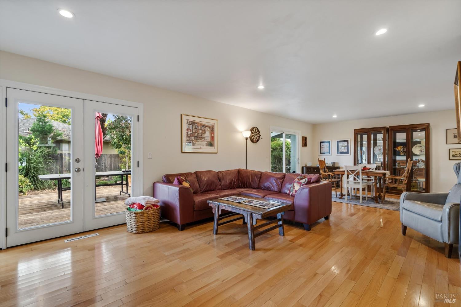 4725 Montgomery Drive Santa Rosa CA 95409