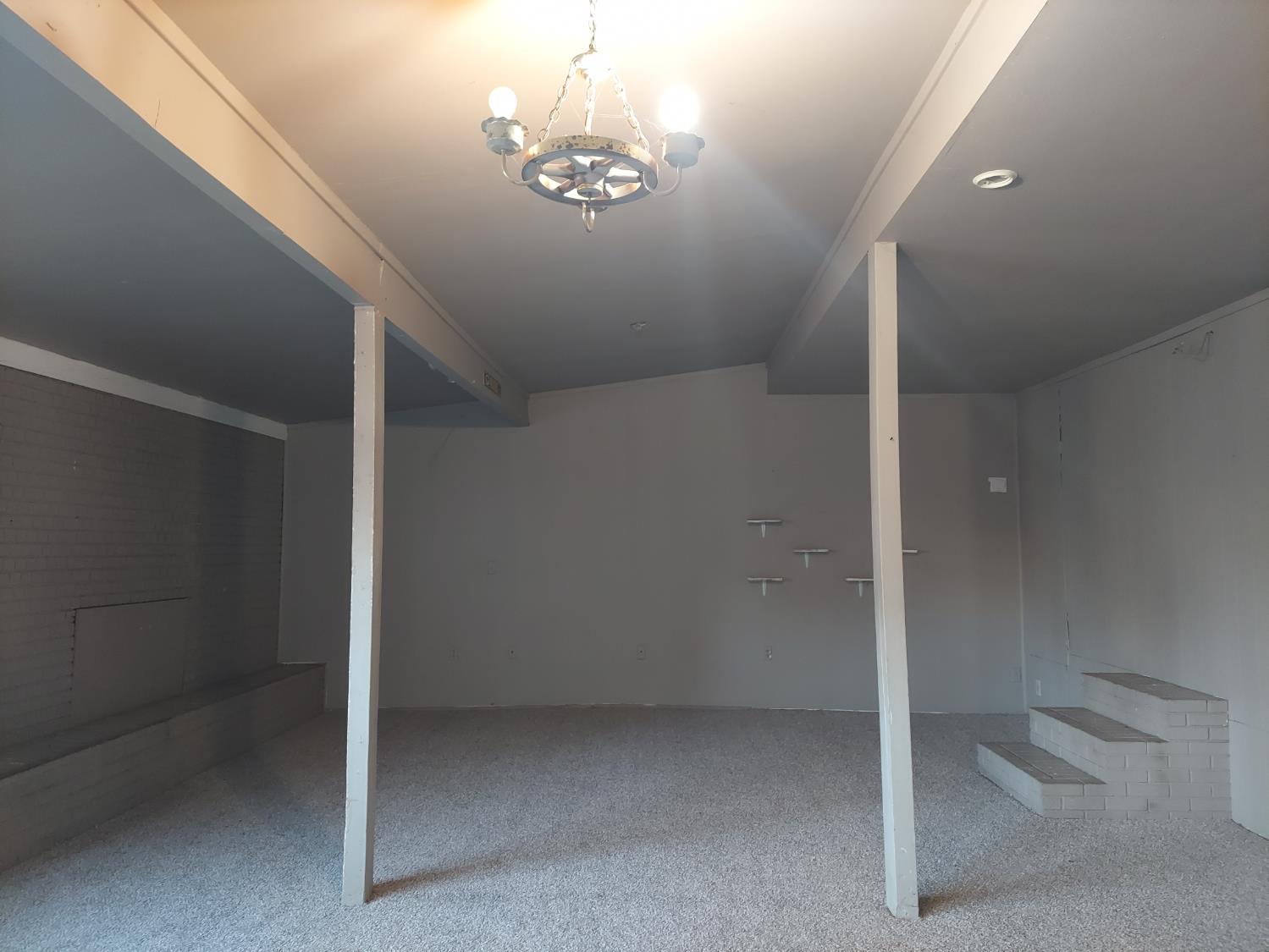 411 Alturas Avenue Modesto CA 95351