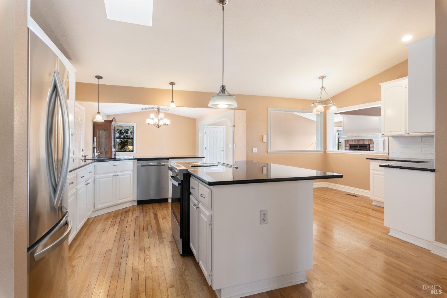 2210 Cedar Hill Way Lakeport CA 95453