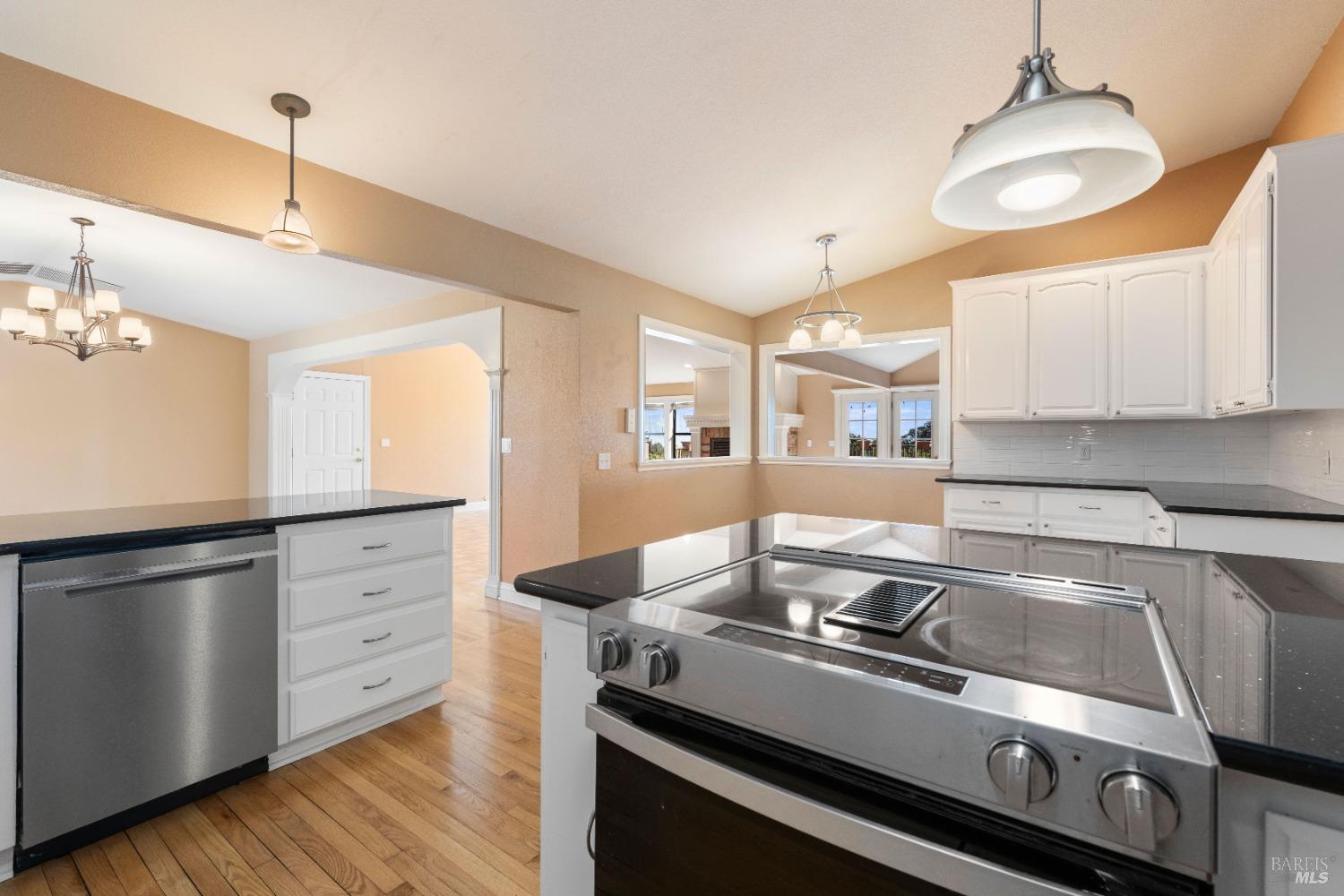 2210 Cedar Hill Way Lakeport CA 95453