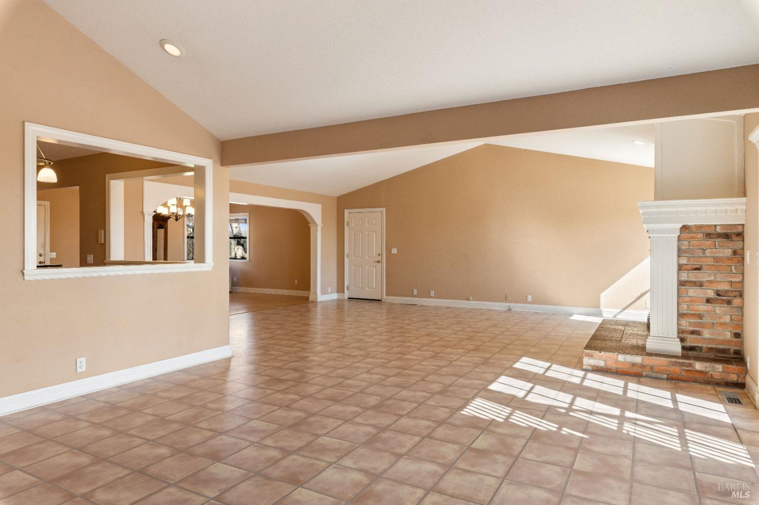2210 Cedar Hill Way Lakeport CA 95453