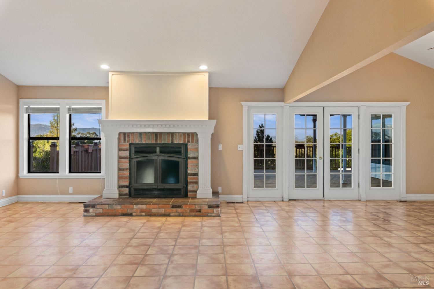 2210 Cedar Hill Way Lakeport CA 95453
