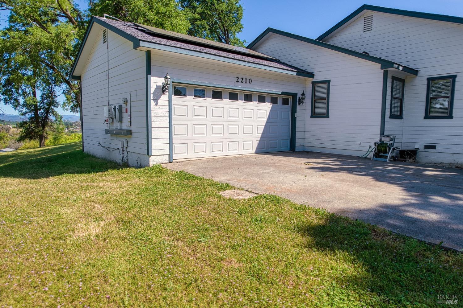 2210 Cedar Hill Way Lakeport CA 95453
