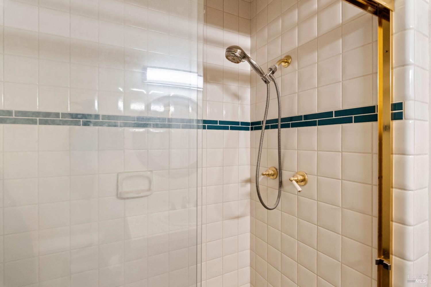 2210 Cedar Hill Way Lakeport CA 95453