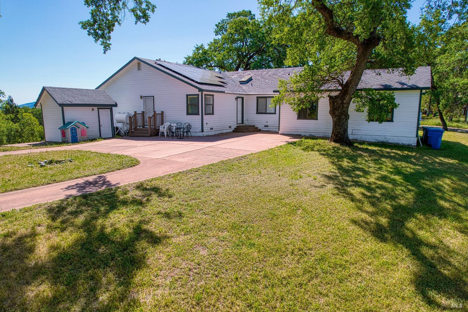 2210 Cedar Hill Way Lakeport CA 95453