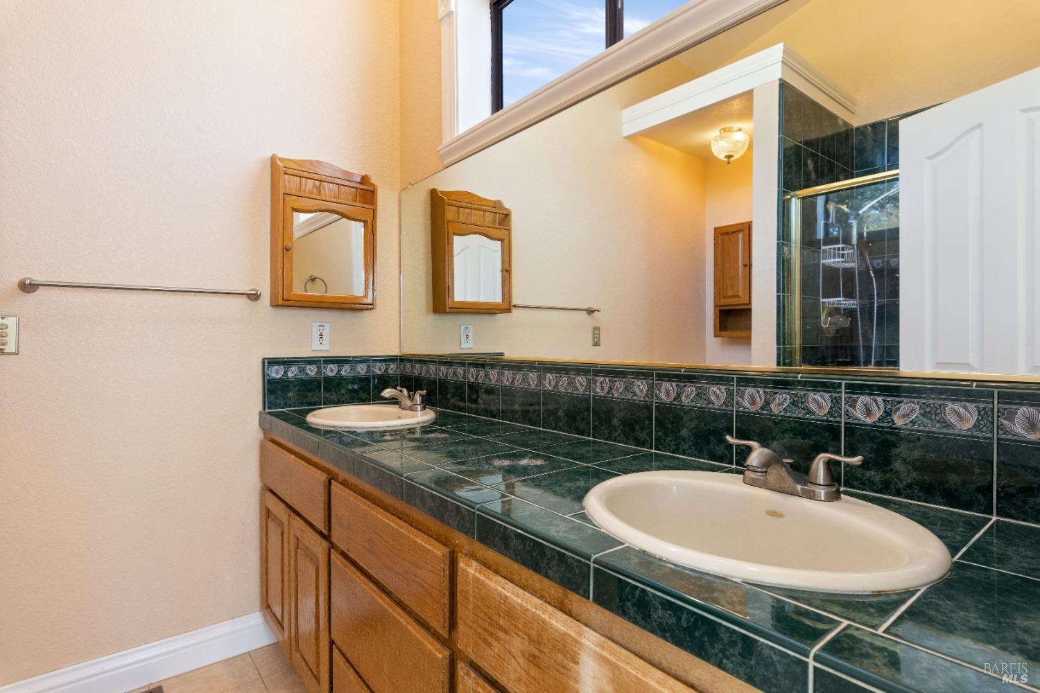2210 Cedar Hill Way Lakeport CA 95453
