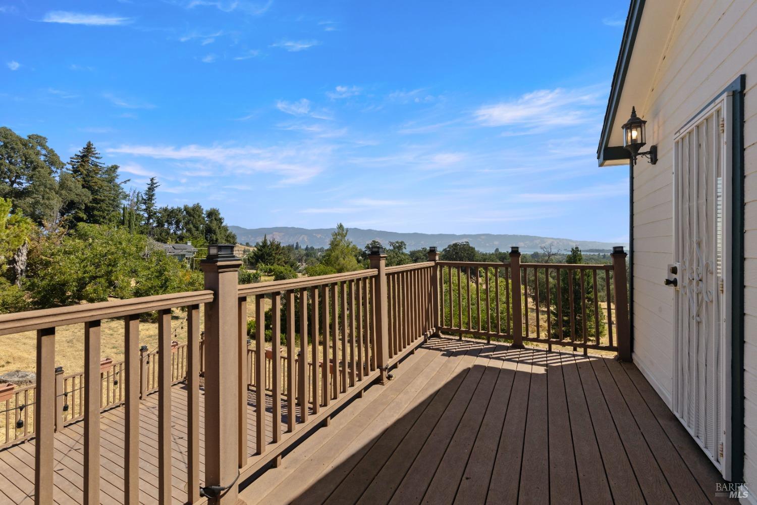 2210 Cedar Hill Way Lakeport CA 95453