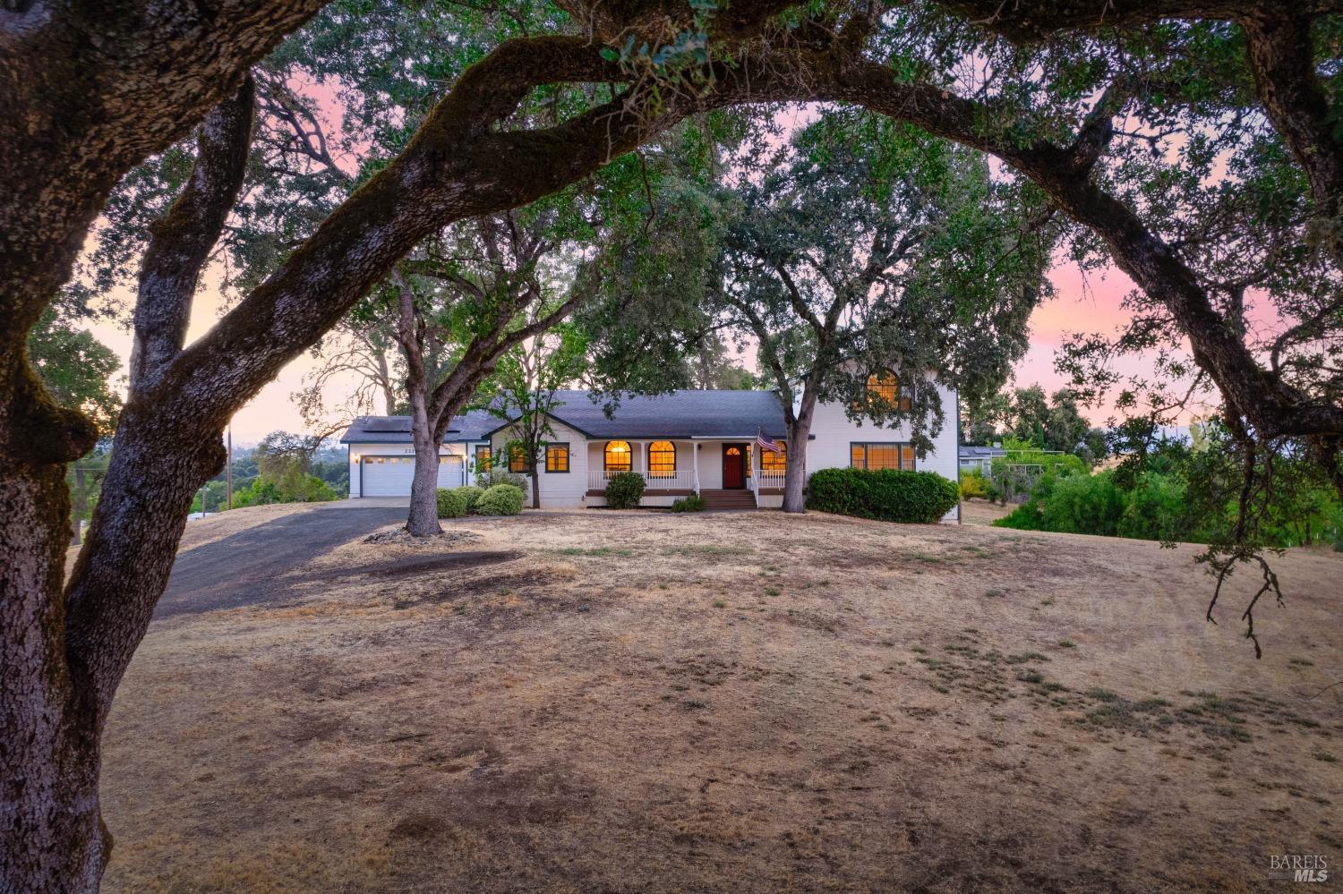 2210 Cedar Hill Way Lakeport CA 95453