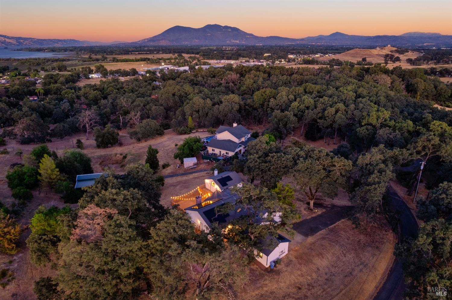 2210 Cedar Hill Way Lakeport CA 95453
