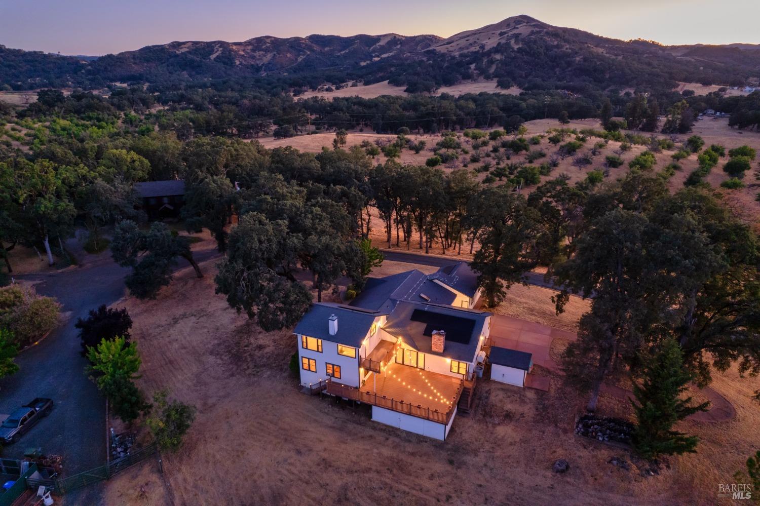 2210 Cedar Hill Way Lakeport CA 95453