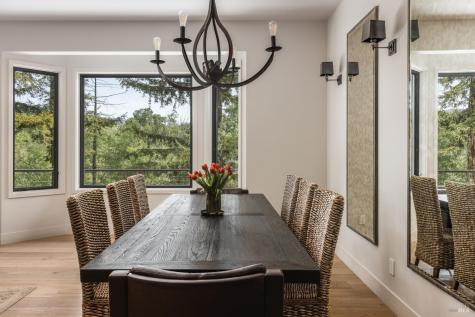 6225 W Soda Rock Lane Healdsburg CA 95448