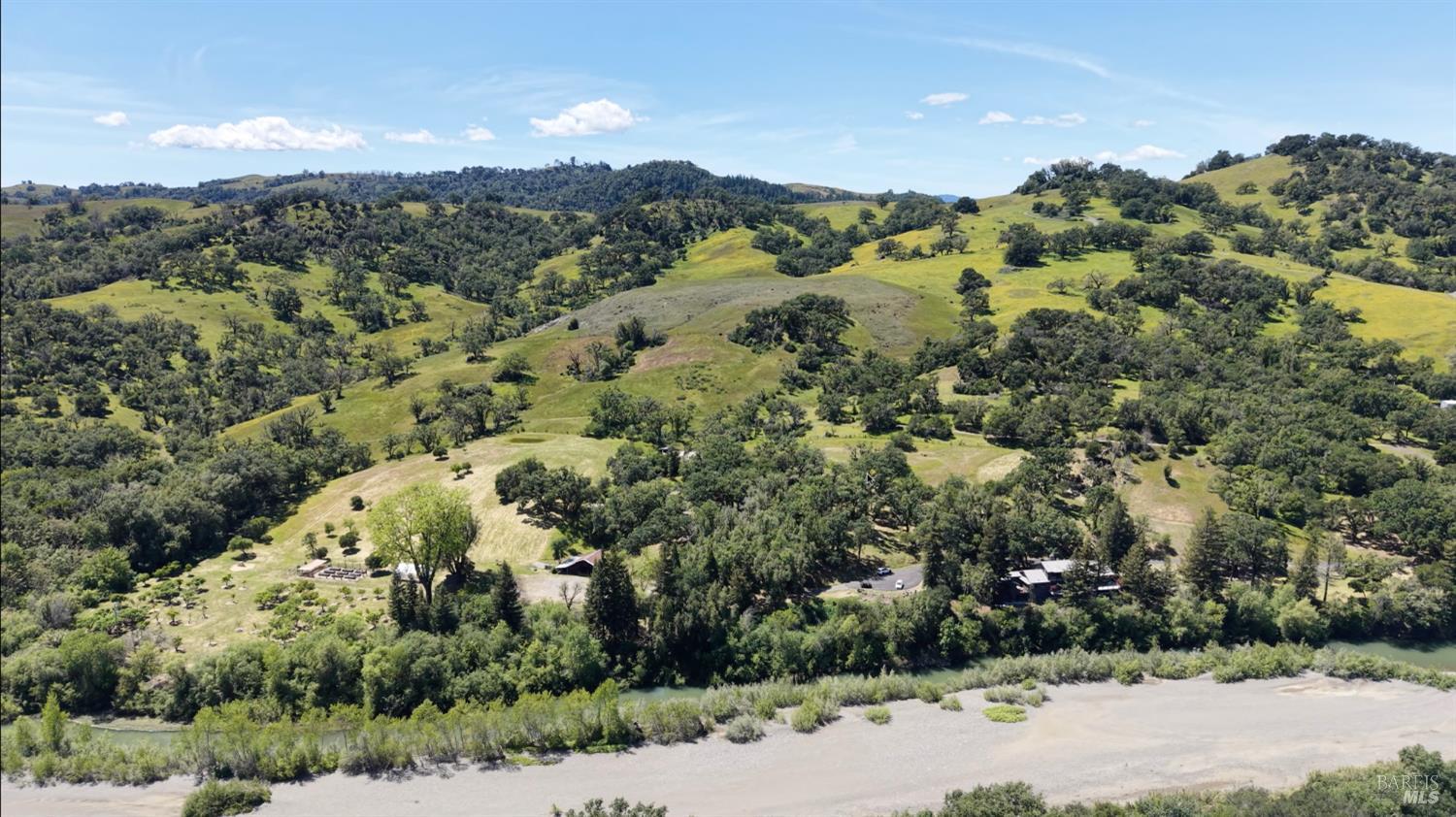 6225 W Soda Rock Lane Healdsburg CA 95448