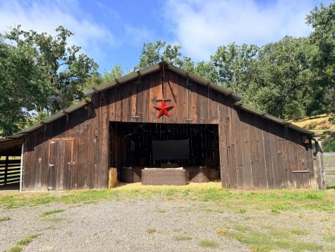 6225 W Soda Rock Lane Healdsburg CA 95448