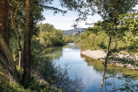 6225 W Soda Rock Lane Healdsburg CA 95448