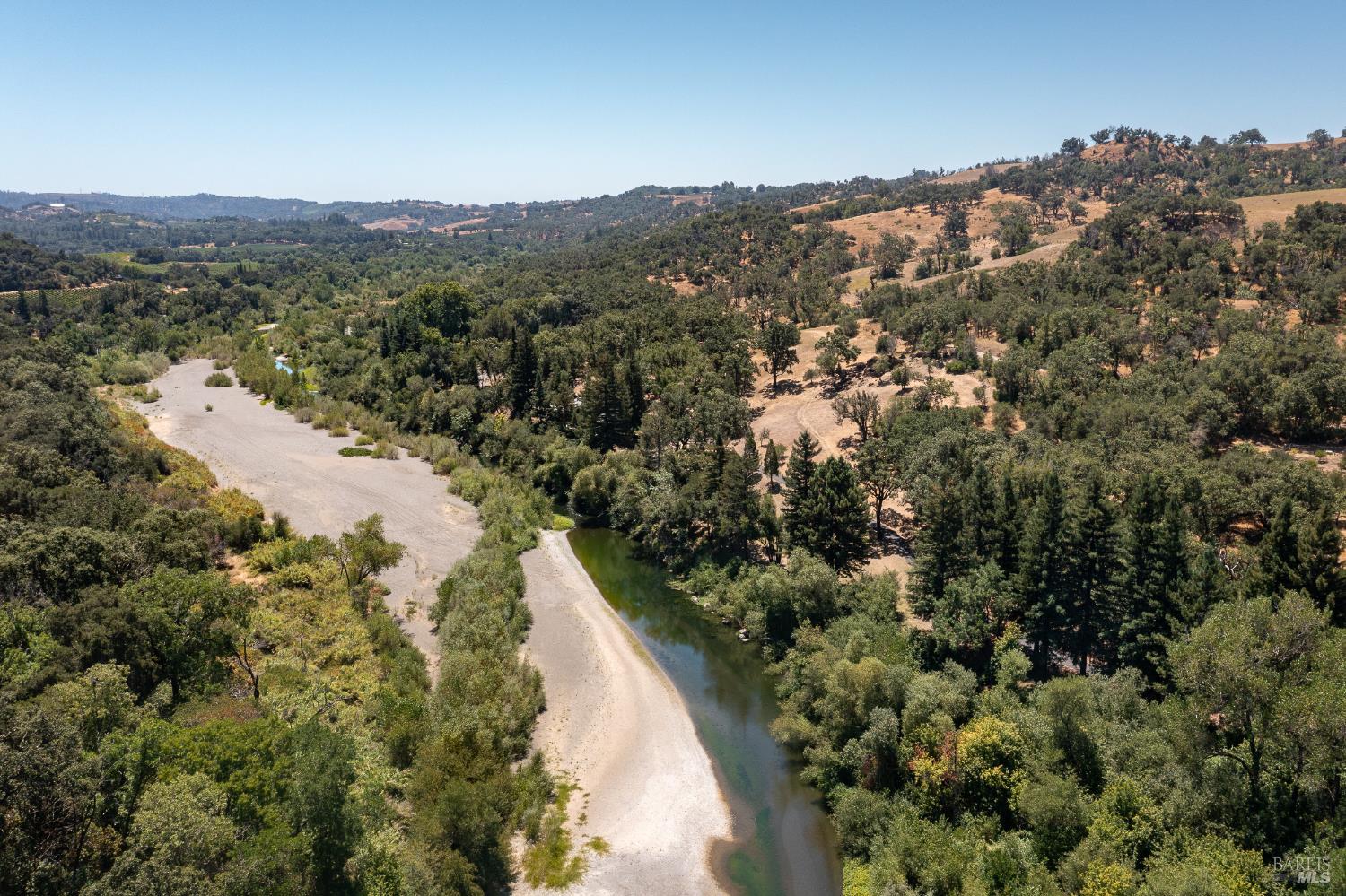 6225 W Soda Rock Lane Healdsburg CA 95448