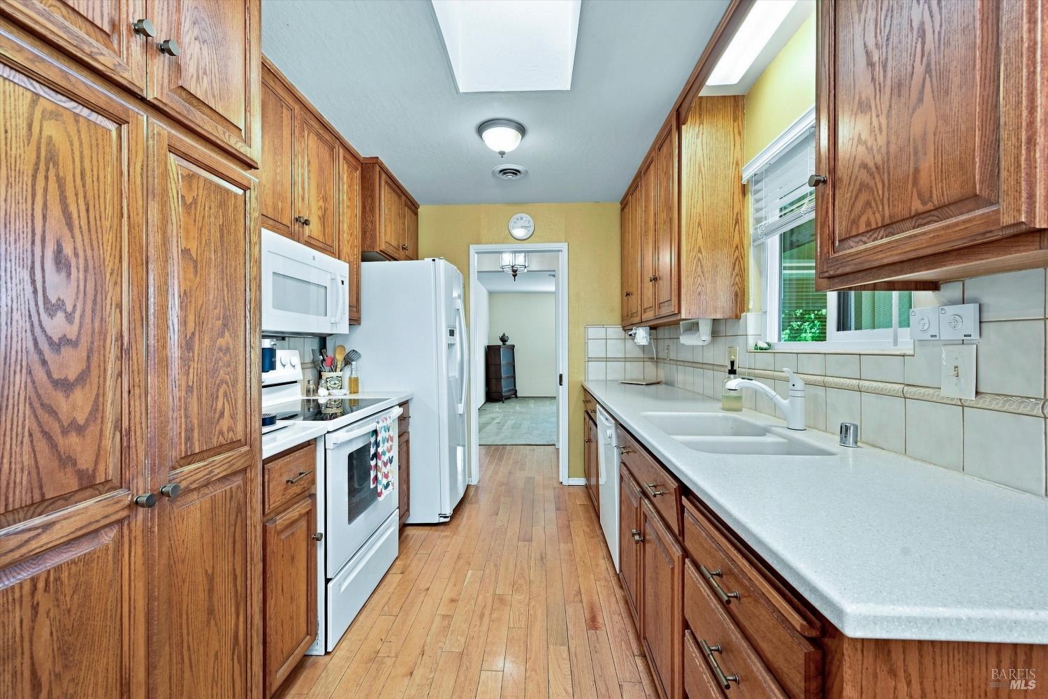 125 16th Street Lakeport CA 95453