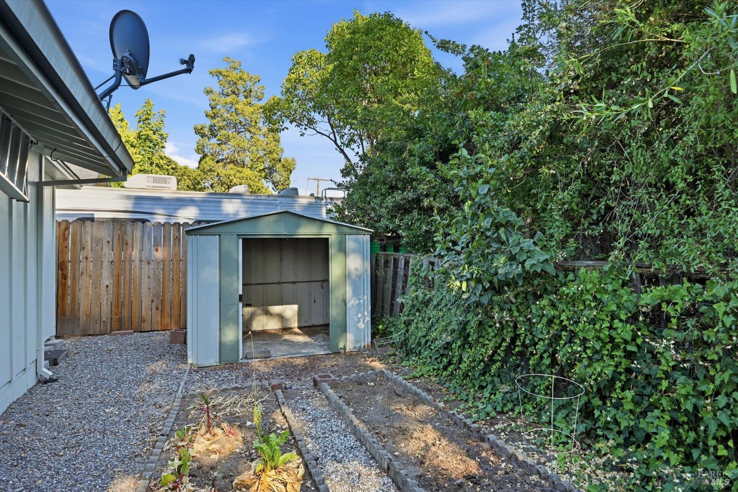 125 16th Street Lakeport CA 95453