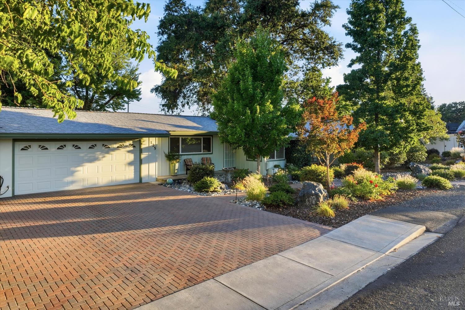 125 16th Street Lakeport CA 95453
