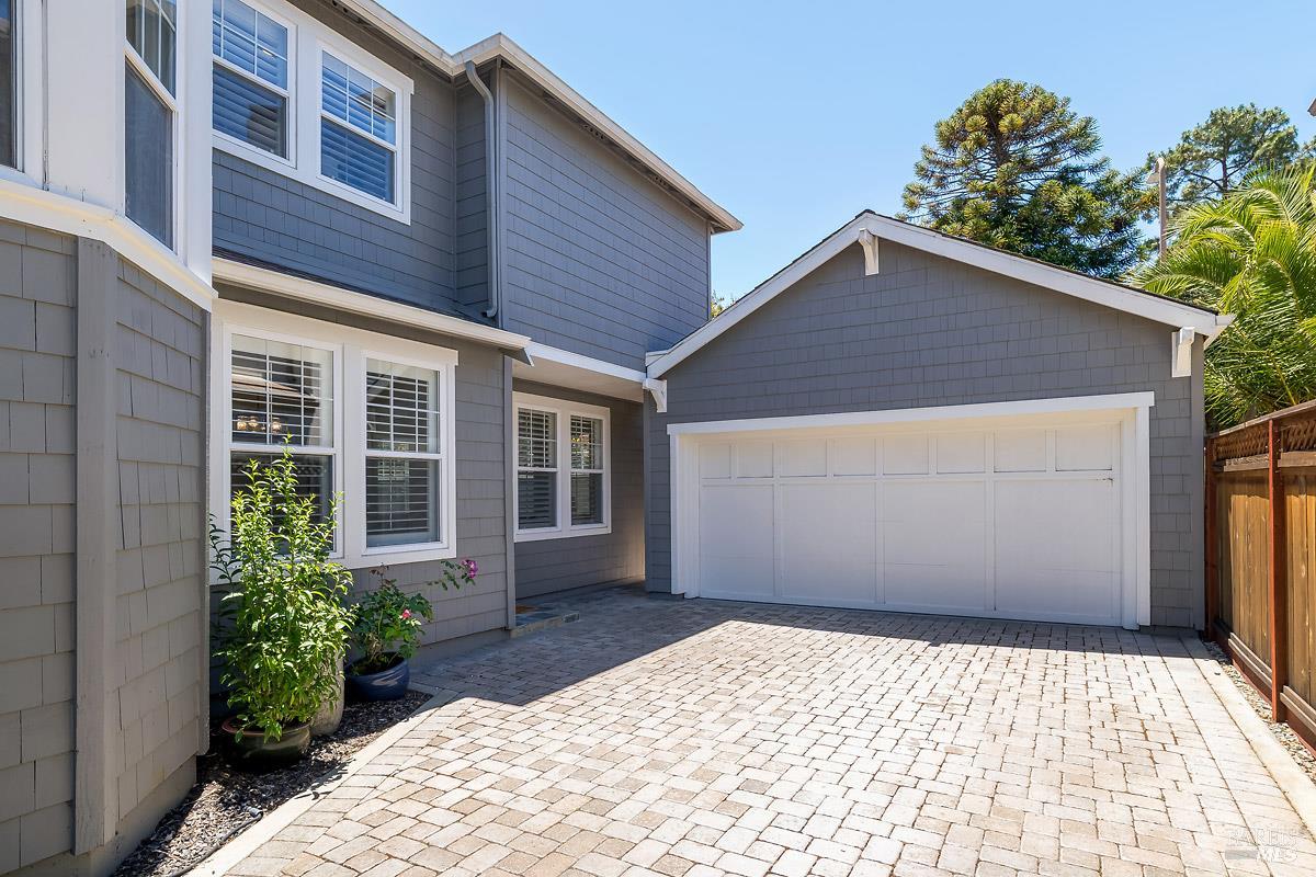 119 Alconbury Way Novato CA 94949