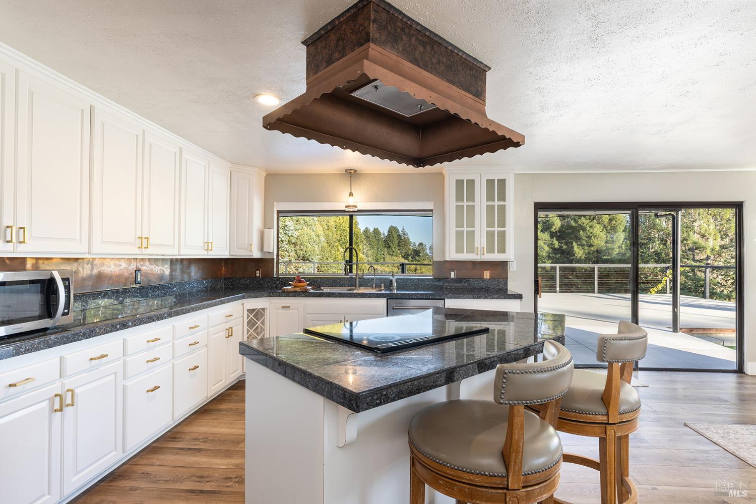 10505 Cherry Ridge Road Sebastopol CA 95472