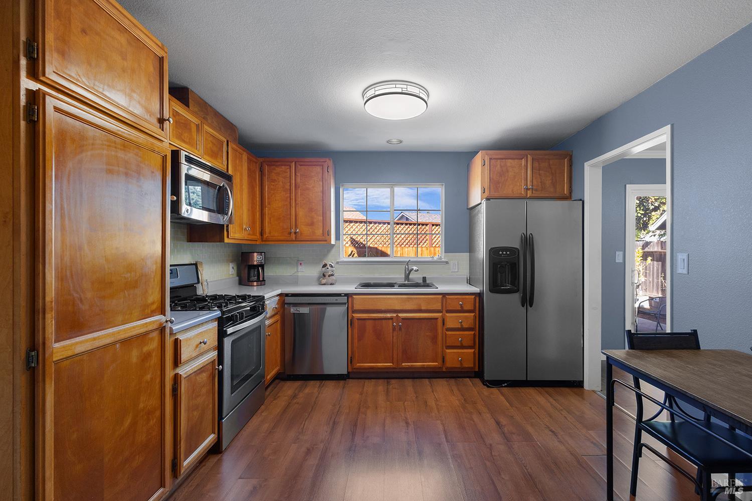6 Ryan Lane Cotati CA 94931