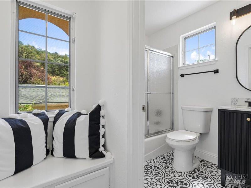 1040 Cortina Place Ukiah CA 95482