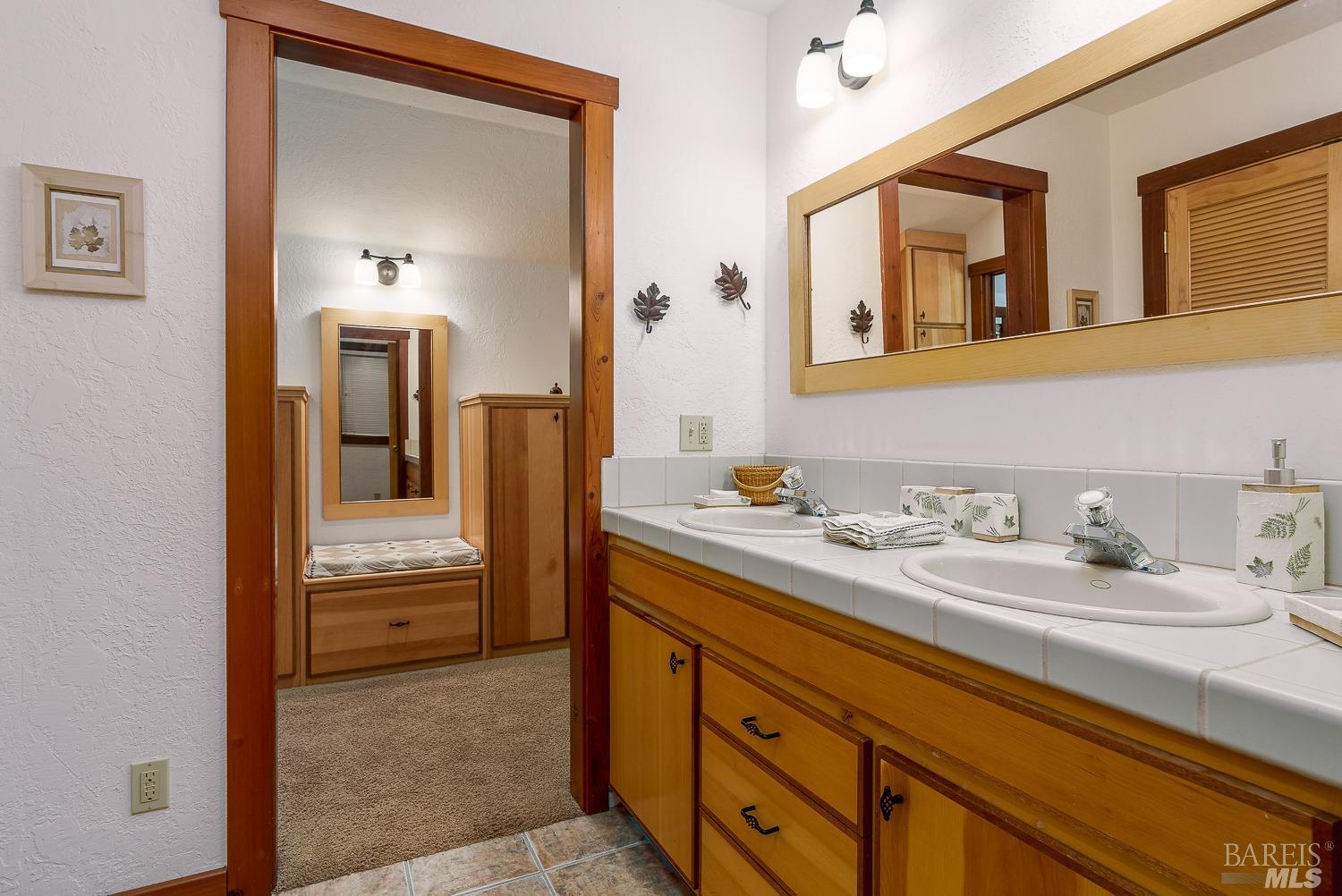 2151 Guntly Road Philo CA 95466