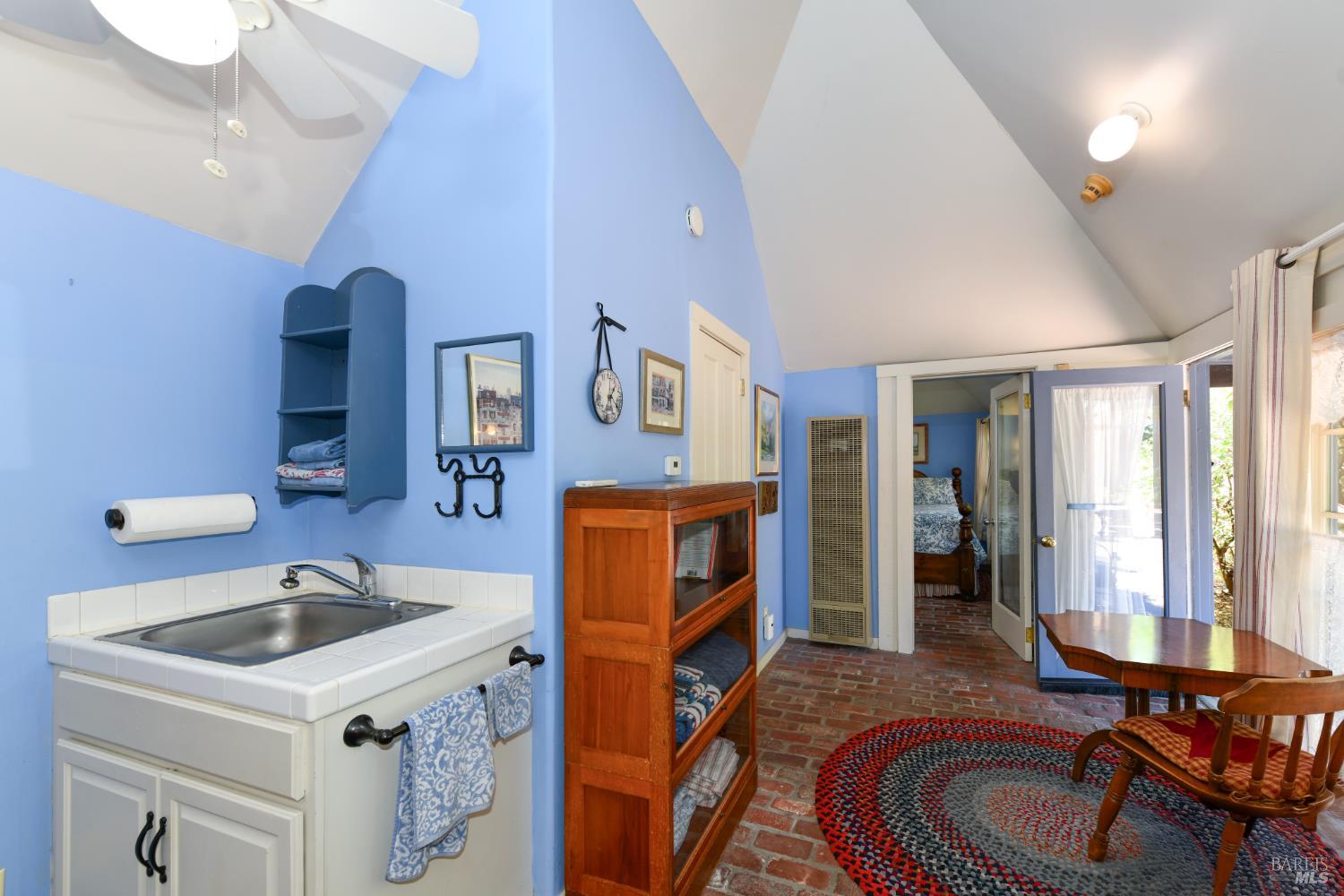 1313 Saint Helena Avenue Santa Rosa CA 95404