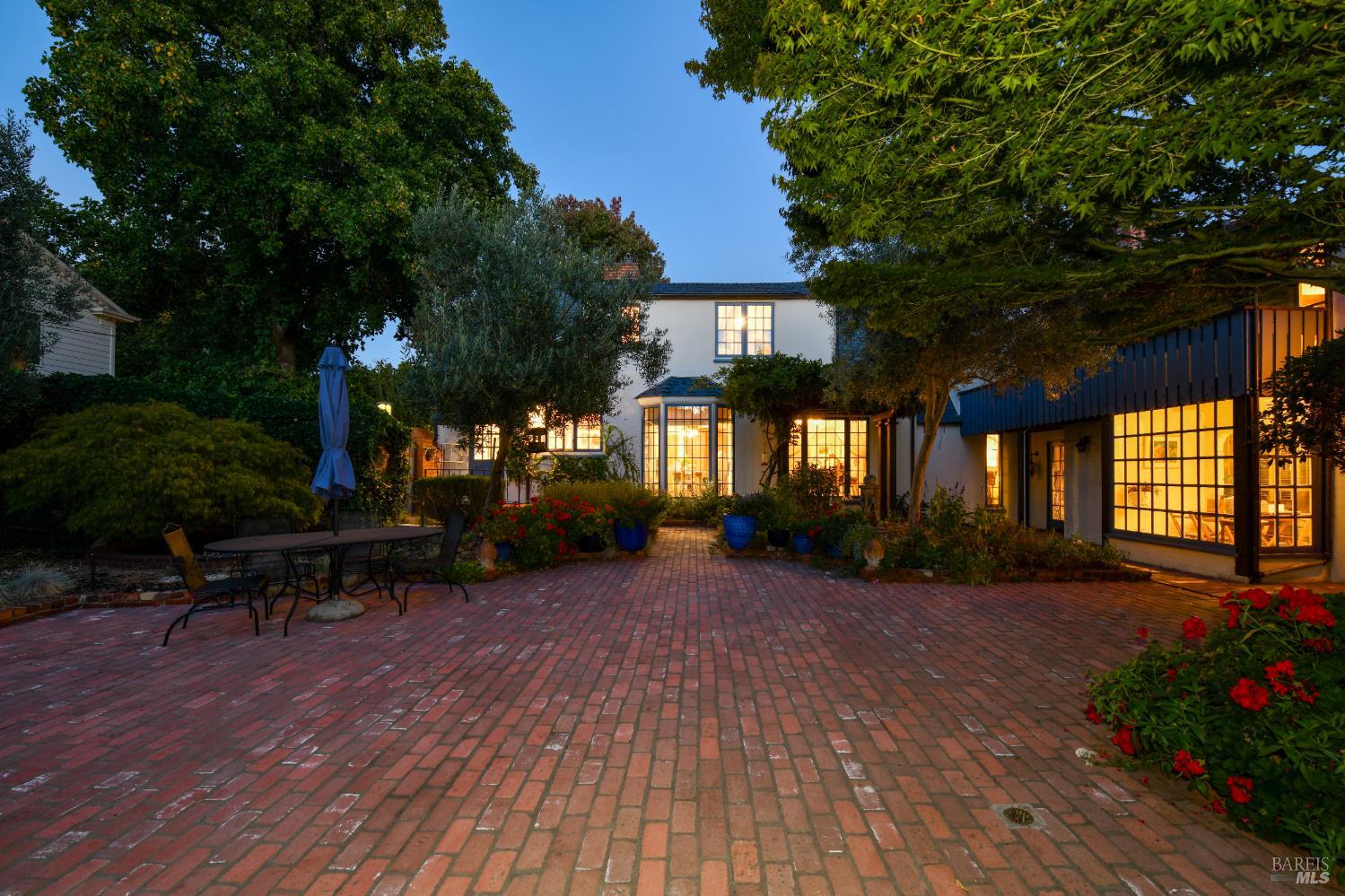 1313 Saint Helena Avenue Santa Rosa CA 95404