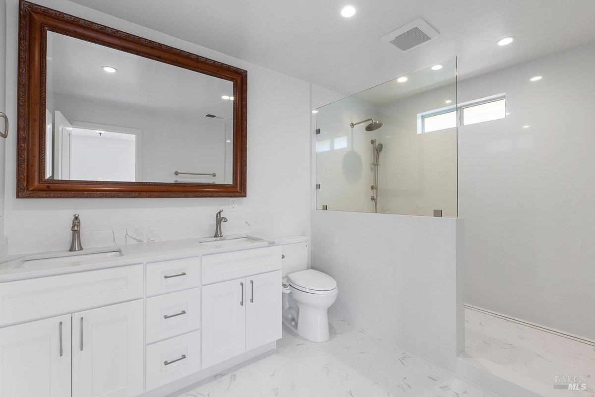 6065 Windsor Road Windsor CA 95492