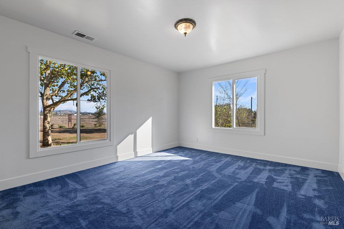 6065 Windsor Road Windsor CA 95492