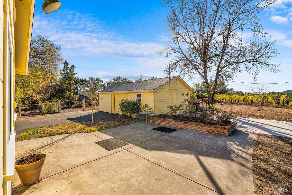 6065 Windsor Road Windsor CA 95492