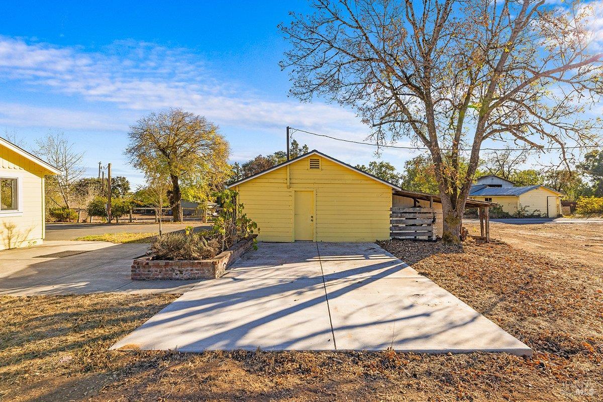 6065 Windsor Road Windsor CA 95492
