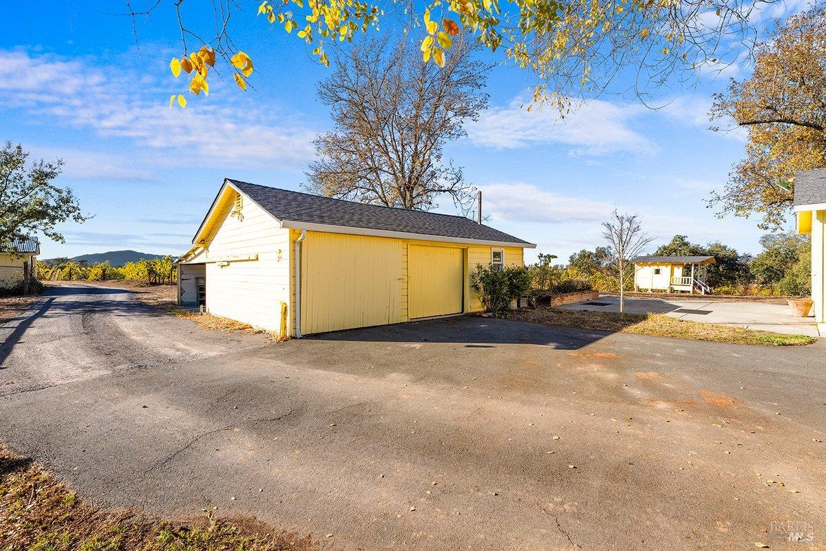 6065 Windsor Road Windsor CA 95492