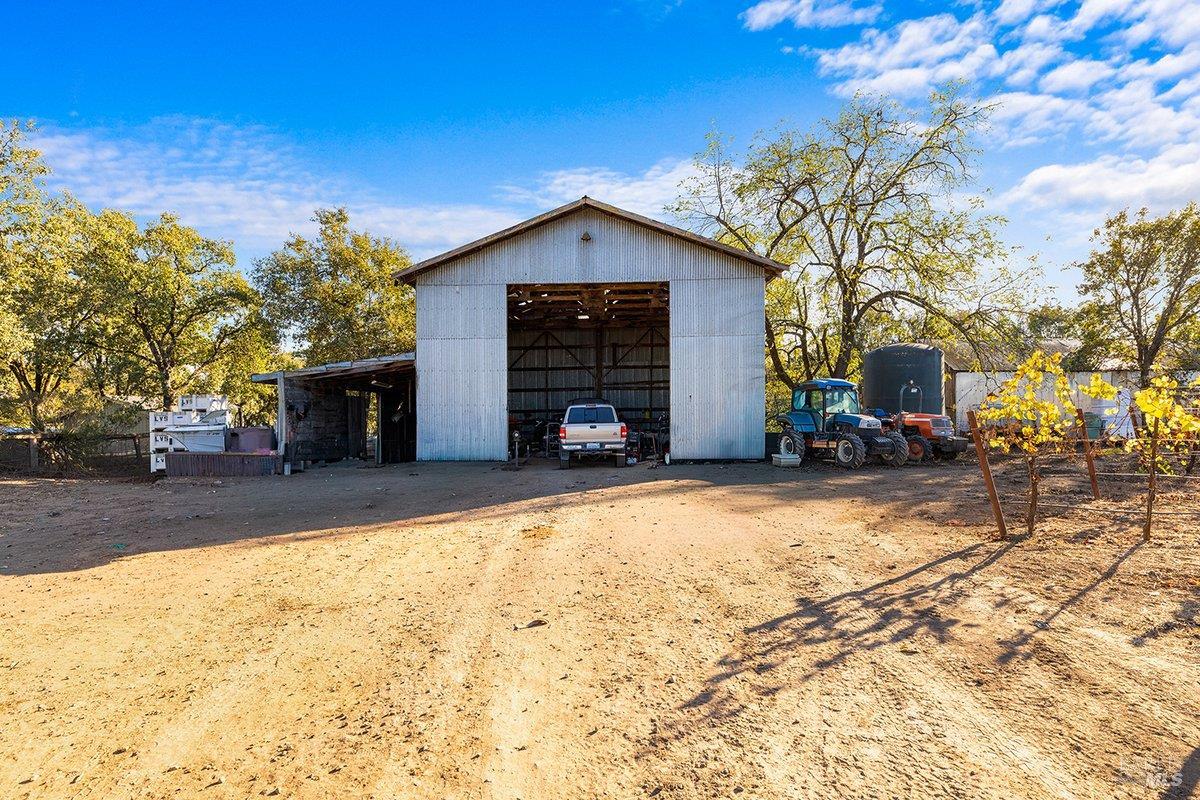 6065 Windsor Road Windsor CA 95492