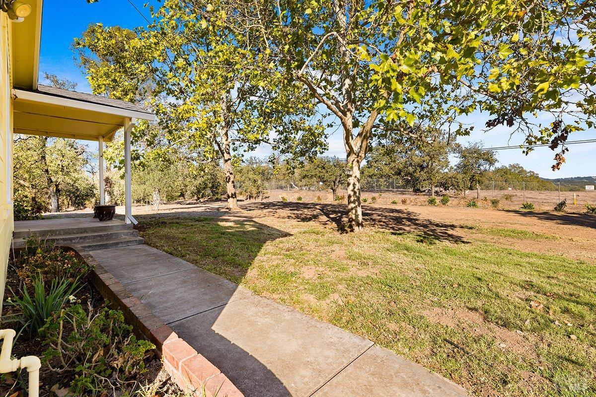 6065 Windsor Road Windsor CA 95492